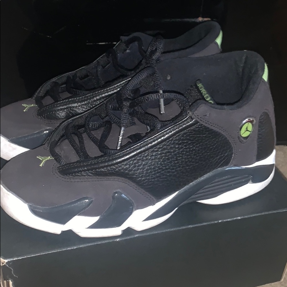 Jordan Retro 14 - Picture 2 of 6